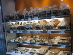 -凯司令(锦江乐园店)