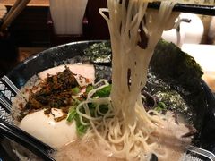 豚骨拉面-博多一双(博多駅東本店)