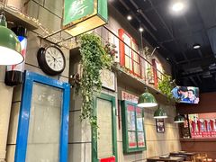-超越炭火牛蛙火锅鸡(河东店)