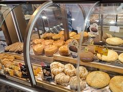 -昆明冠生园·蛋糕·面包(南强街店)