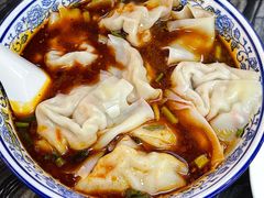 红汤抄手-西月城谭豆花(春熙路店)