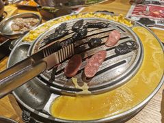 -青瓦炭韩潮烤肉(花园道店)