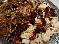 -小鱼小牛·鱼牛干锅·脆鱼火锅(世欧广场店)