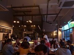 大堂-Twin Tails Brewpub双尾精酿餐吧(八坼店)