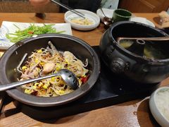 -云海肴·汽锅鸡·云南菜(天山百盛优客店)