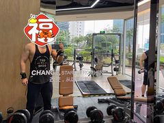 -威克健身游泳(万菱汇店)
