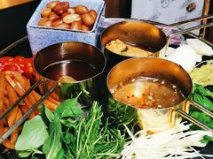 -禄婶鸡煲·打边炉