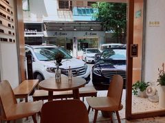 -Cafe on warm(丹霞店)