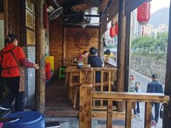 露天位-郑件洋芋饭庄