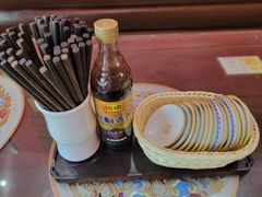 -笑来喜馄饨小笼工坊(通扬路店)