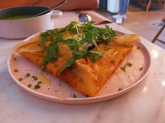 烟熏三文鱼方蛋饼-the rug 飞毯 (朝阳公园店)