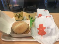 -德克士(虹桥火车站店)