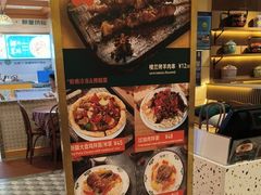 -大食代美食广场(上海中心店)
