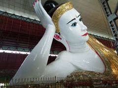 -ခြောက်ထပ်ကြီးရွှေသာလျောင်းဘုရားကြီး