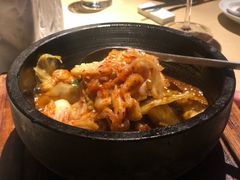 -穹六人间 people 6(岳阳路店)