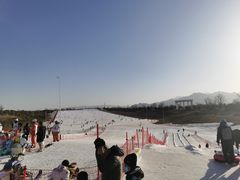 -华彬猛犸滑雪场