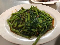 -明记烧鱼美味店