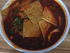 -老字号杨坡红油米线腊汁肉夹馍(东四道巷店)
