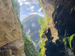 -龙水峡地缝景区