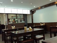 -蟹上黄·蟹黄面·江南糖水(人民广场店)