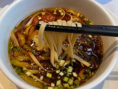 -黔蘑菇四季餐厅(观山湖店)