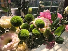 -潋滟花艺工作室(凌香里店)