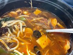 -天瑞福云南过桥米线(十里河店)