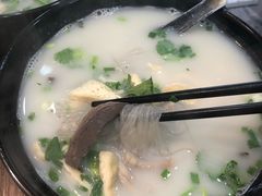 -鸭小妹鸭血粉丝(老门东店)