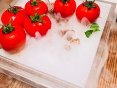 番茄脆菇沙拉-小大董·烤鸭(凤凰汇店)