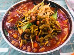 -红鼻子桂林米粉(金唐新光界店)