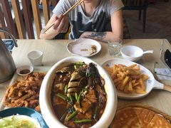 -小船渔村•大连菜•大连焖鱼(黄河路店)