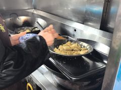 -茅老太臭豆腐