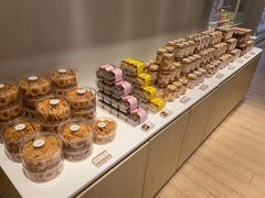 -好利来(曲江龙湖店)