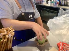 -瑞幸咖啡(东直门枢纽店)