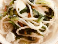-粘豆包柴火铁锅炖