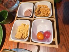 -花菇朵·云山雀 ll 野生菌锅·野果酸汤·精品滇菜(万柳店)