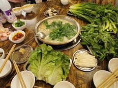-巴山一绝烤全羊(三圣乡刘家花园店)