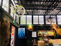 -出走咖啡·面包(宋庄店)