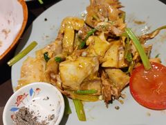 -大头虾越式风味餐厅(光明广场店)