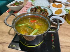 -龙聚德北京烤鸭(沙坪坝华宇A馆店)