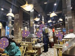 大堂-破瓦寒窑·地摊烤羊排