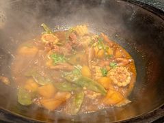 -老渔翁炖鱼坊(黄海西路东山店)