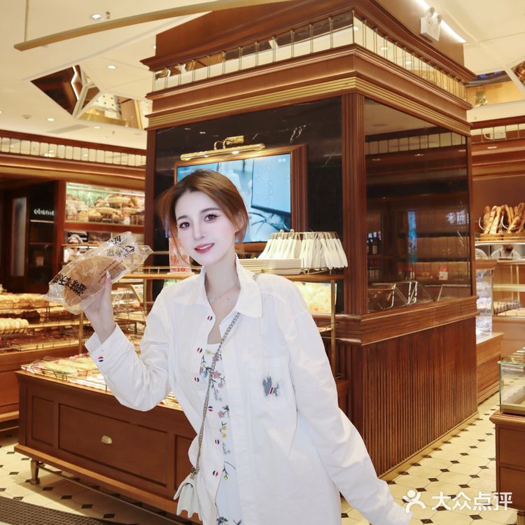 不是在韩国🇰🇷在福田!🥖窑滚面包新店来啦