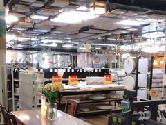 -百安居装修建材卖场(南山店)