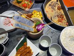 -热火朝天鲜切牛肉火锅(南强街巷店)