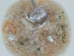 -侬佳蒸菜馆(听潮店)