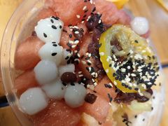 -八一路好吃街(雨田商务大厦店)