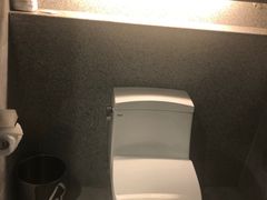 -上海虹桥西郊假日酒店