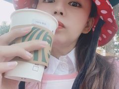 -星巴克(迪士尼小镇店)