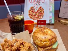-必胜客(松雷店)